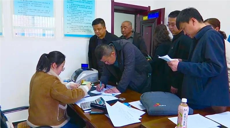 神木：半价购良种 惠农暖民心