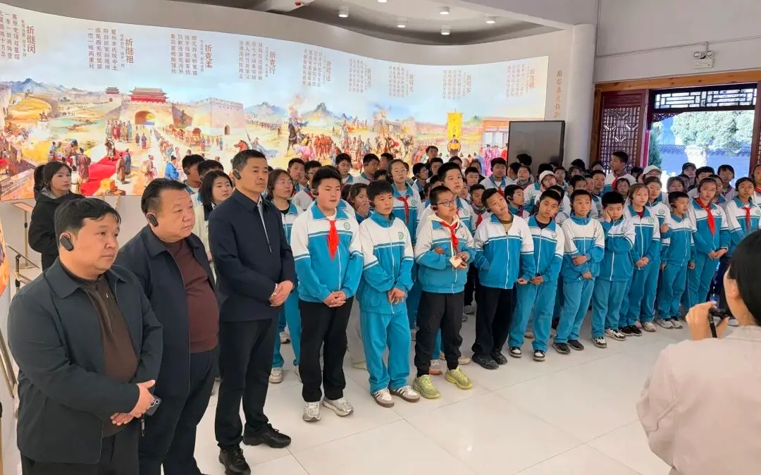 铭记抗战历史 探秘黄河文脉——府谷县青少年校外活动中心开展主题研学实践活动