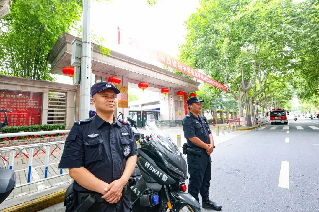 逐梦路上“警”相随！汉滨公安交出中考安保平安答卷