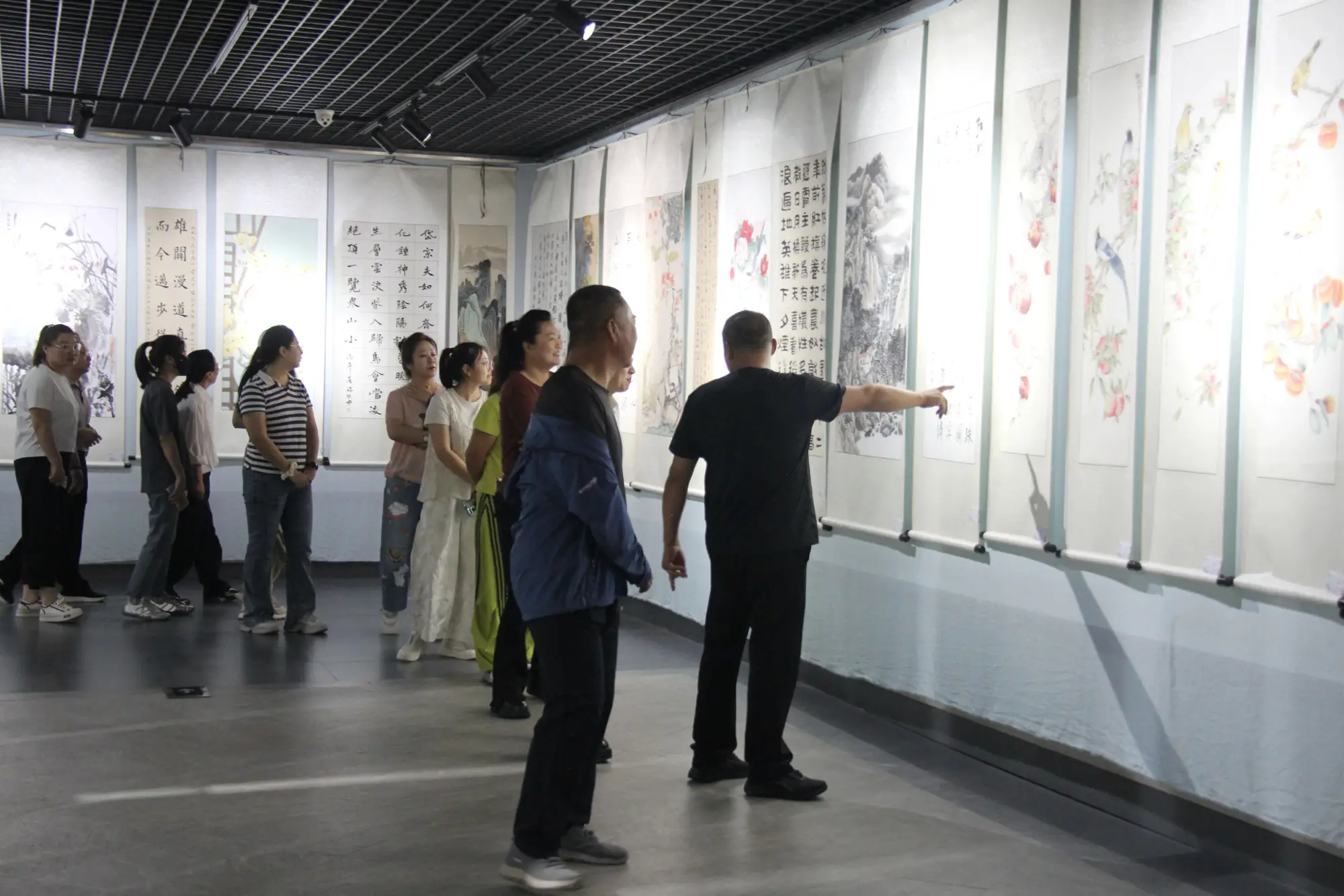 北票市举办庆祝中国共产党成立105周年“翰墨写初心·丹青颂辉煌”主题书画展