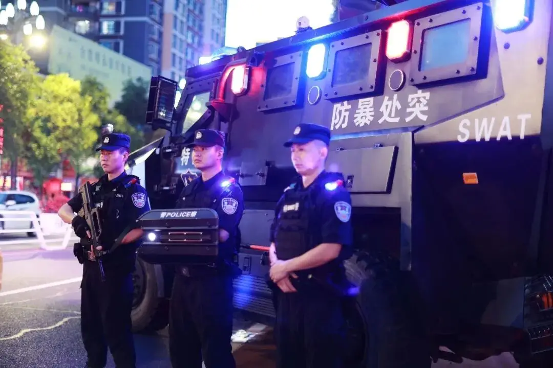 汉滨公安“五聚焦”推进“夏季守护·平安有感”打击整治专项行动走深走实