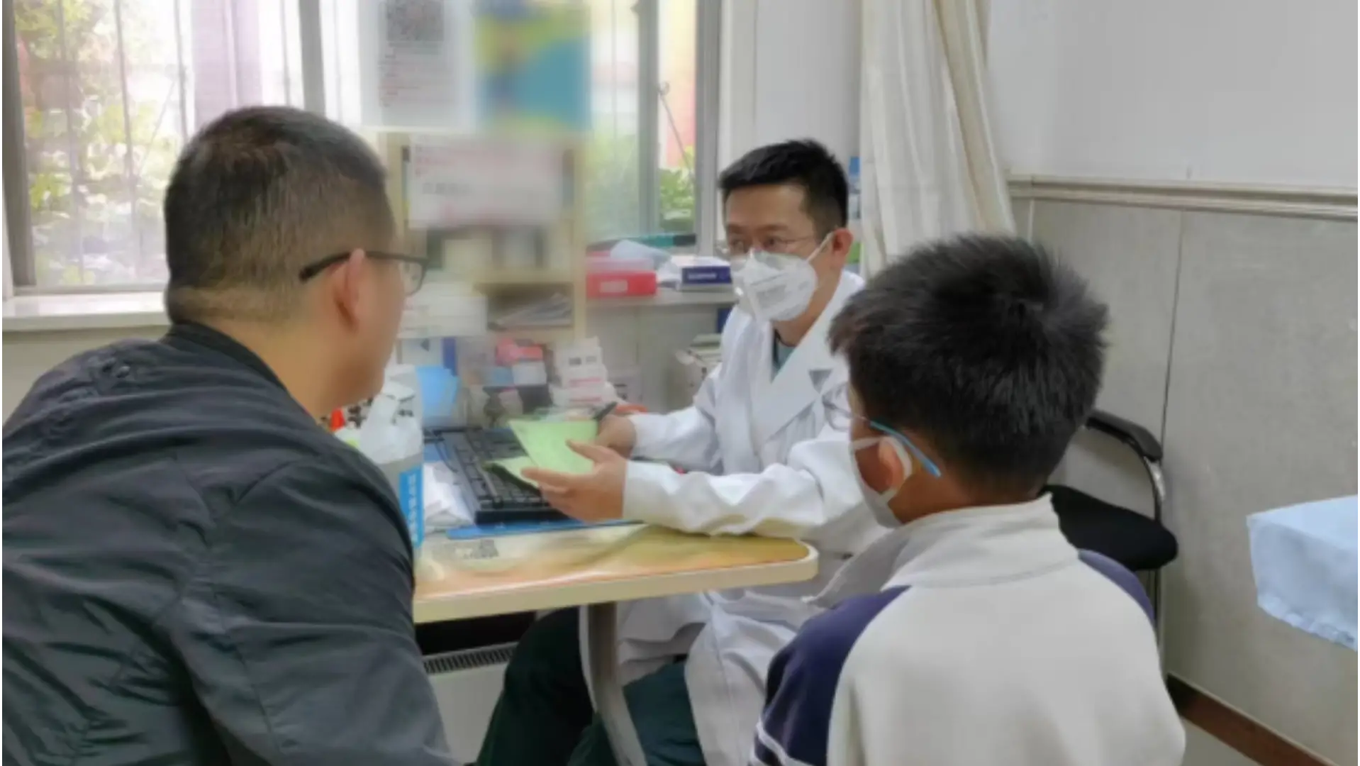 孩子过敏，是免疫力低吗？医生：过敏不是免疫力下降，而是免疫失衡