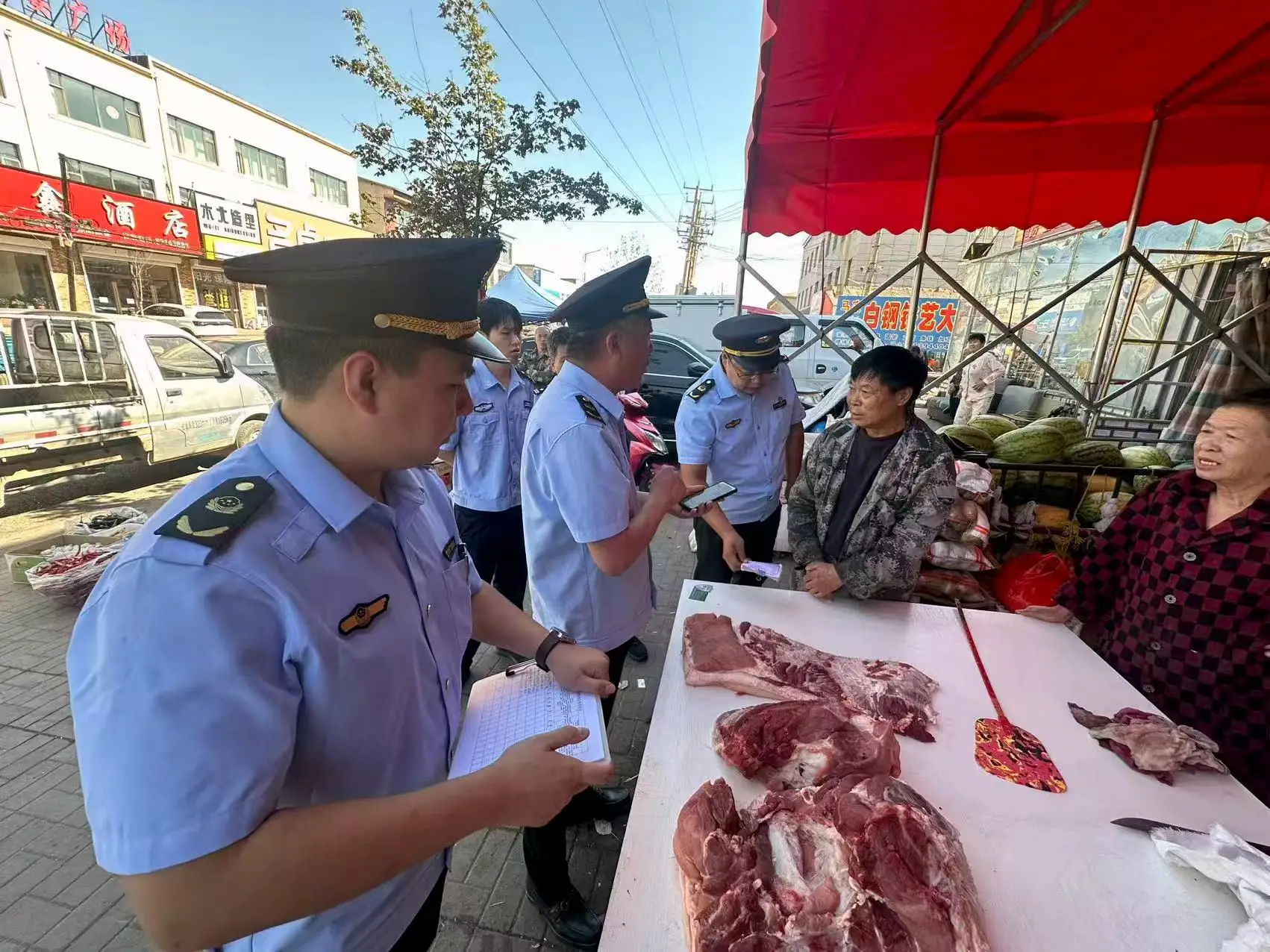 长春市市场监督管理局九台分局：  紧盯农村大集扎实推进假劣肉制品专项整治