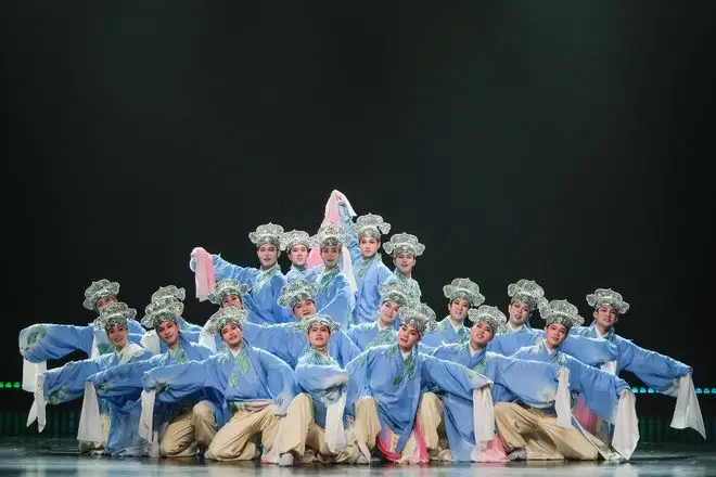 第十五届中国舞蹈荷花奖古典舞评奖终评在西安举行