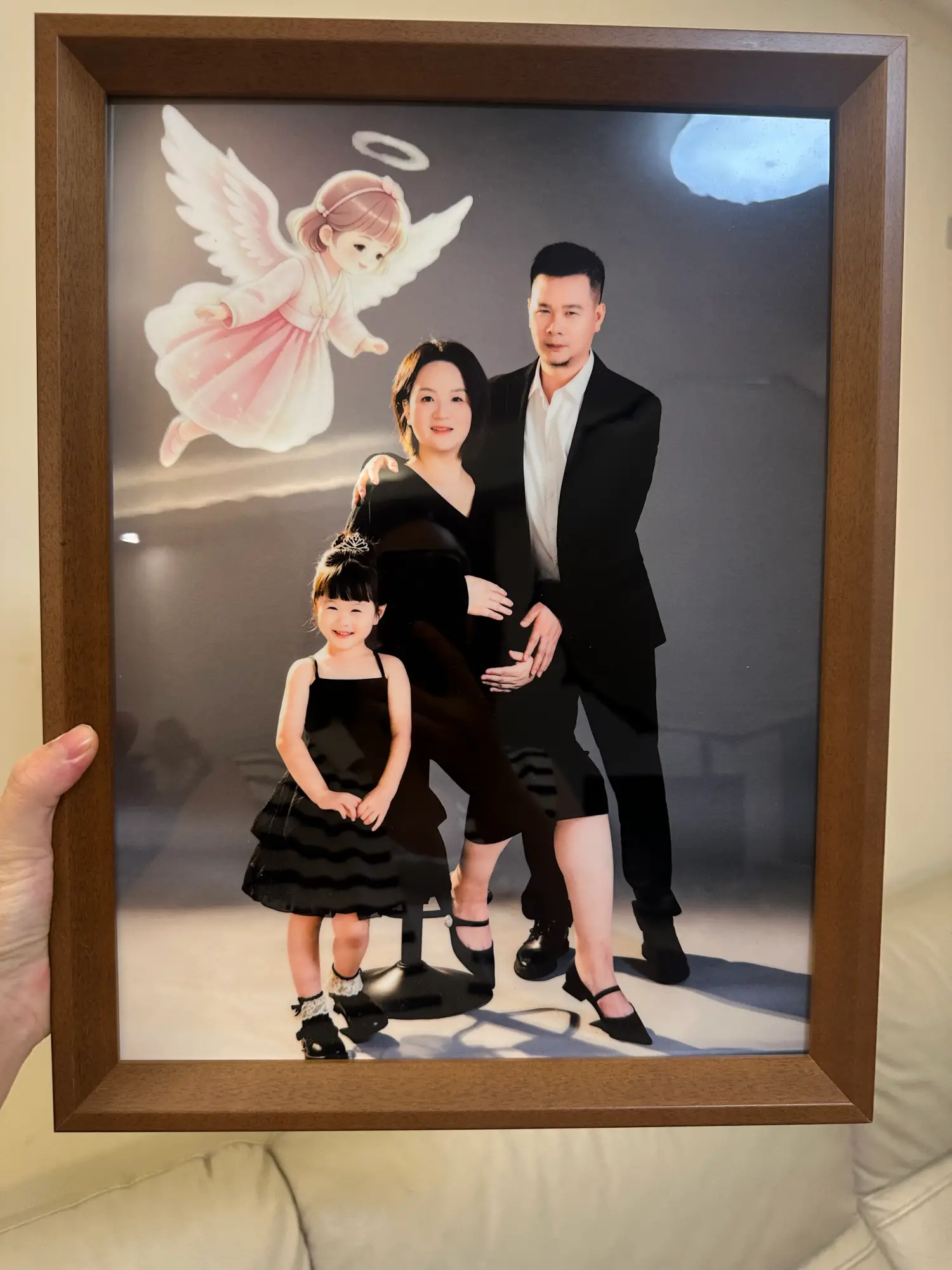 杭州女童坠亡6年，妈妈即将生三胎，失独的痛，至死都无法释怀，“从全网谩骂到全网祝福，我们在苦难中跳舞”