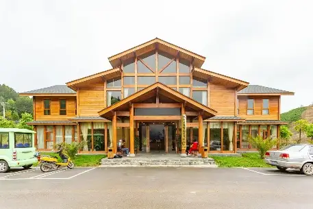 水墨施秉迎客来！新华保险施秉康养旅居基地正式发布