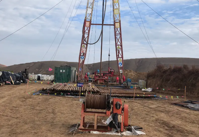 钻具巧妙组合破解传统钻探痛点引进先进工艺助力项目提质增效
